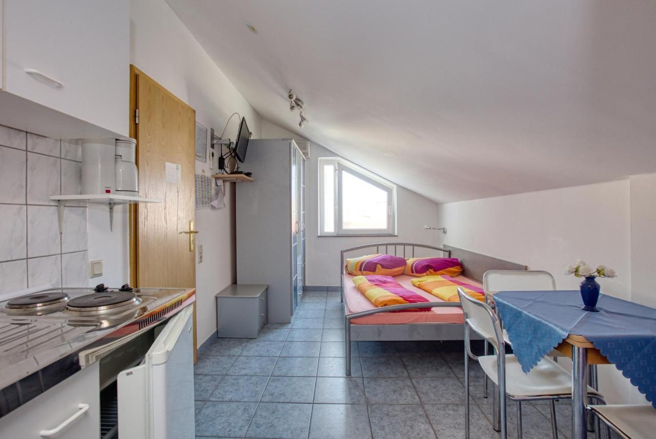 Apartments With A Parking Space Vodice - 6178 Extérieur photo