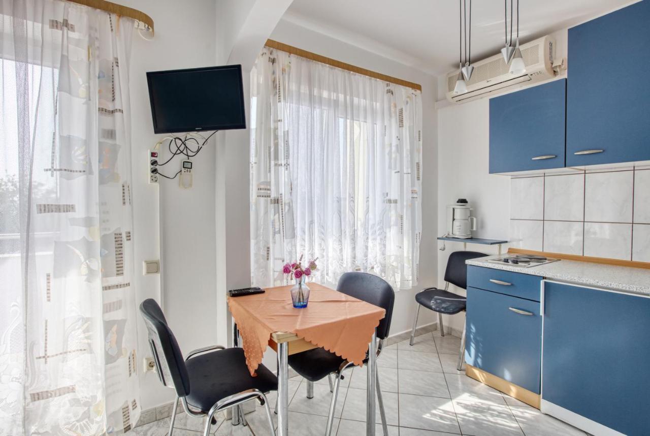 Apartments With A Parking Space Vodice - 6178 Extérieur photo